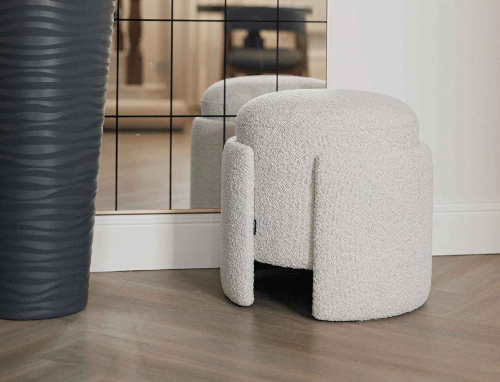 Studio render of Eden pouf